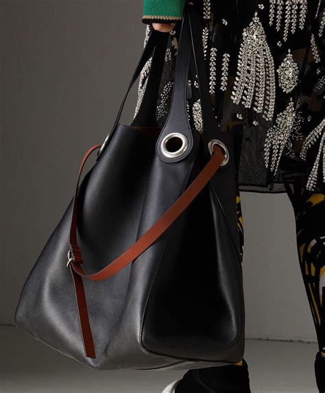 designer hobo handbags.